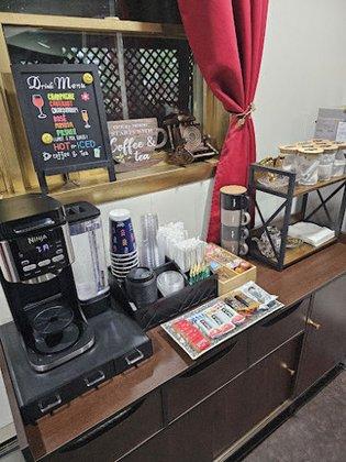 Underground May's Spa-Leesburg (Nail, Facial, Massage)