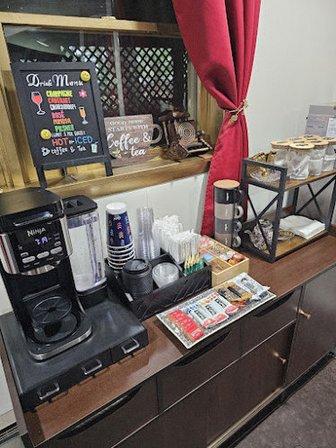 Underground May's Spa-Leesburg (Nail, Facial, Massage)