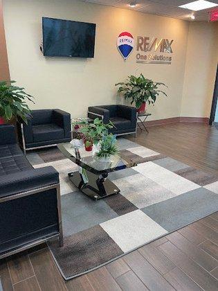 Re/max one solutions
