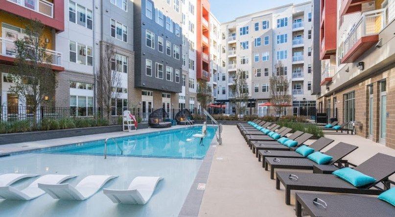 Station on Silver Apartments