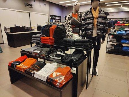 HUGO BOSS
