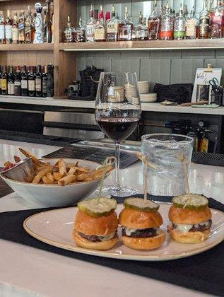 GrillMarX Falls Church Steakhouse & Raw Bar