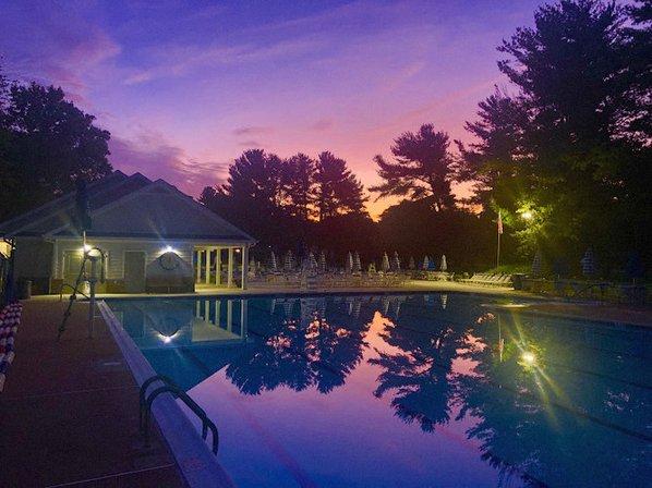 Dunn Loring Swim Club​