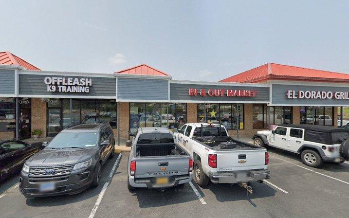 In & Out Market