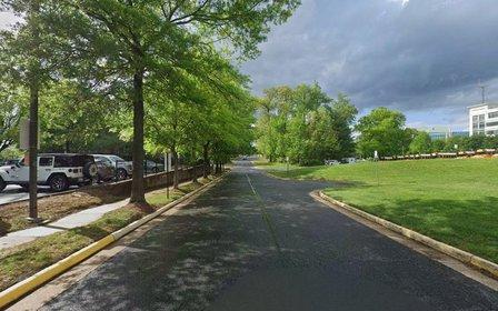 8125 Gatehouse Road Parking