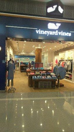 vineyard vines
