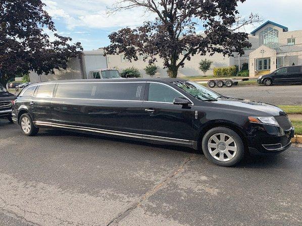 Dulles Limousine, LLC
