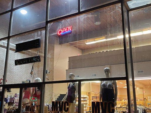 MVC Couples Boutique