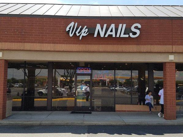 Vip Nails - McLearen Square