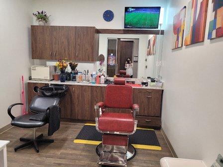 Linda's Barber Shop LLC of Manassas, VA ( Inside 'My Salon suite')