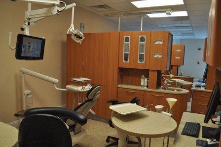 Artiste Dentistry LLC: Tara Moshiri, DDS