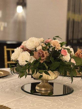 Tulip Decorations LLC