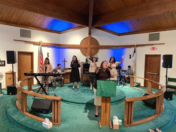 Iglesia Nueva Vida / New Life Church