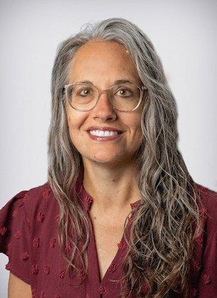 SaraLyn J. Veech, FNP