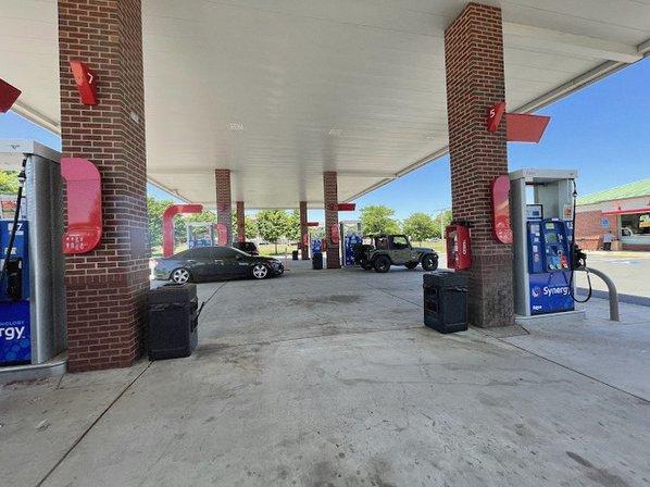 7-Eleven