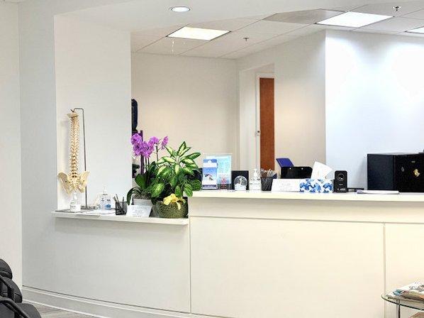 Laser Spine and Pain Center