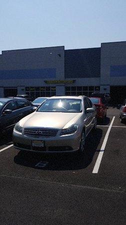 LOUDOUN MOTOR CARS