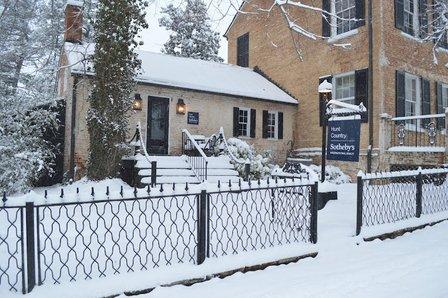 Peter Leonard-Morgan - Associate Broker