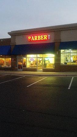 Quantico Center Barber