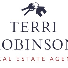 Terri Robinson, Real Estate Agent/RE/MAX Distinctive