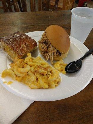 Carolina Brothers Pit Barbeque
