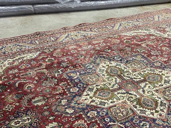 S T R Rug Cleaner