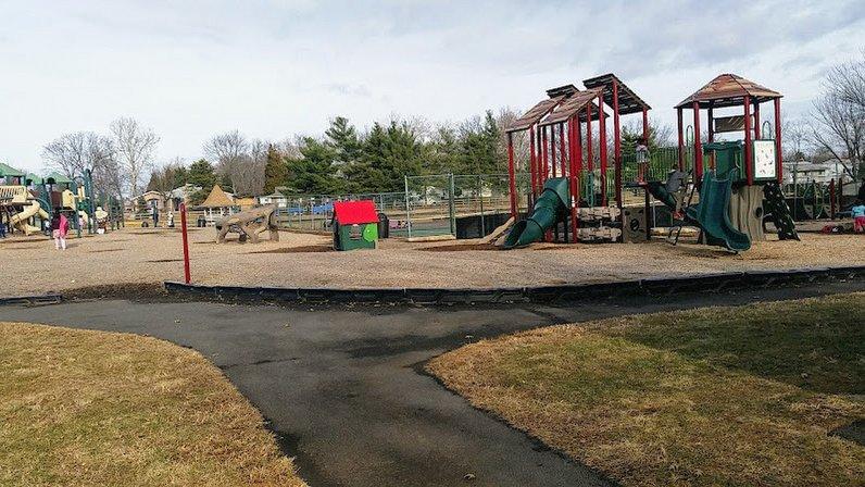 Gwen Thompson Briar Patch Park