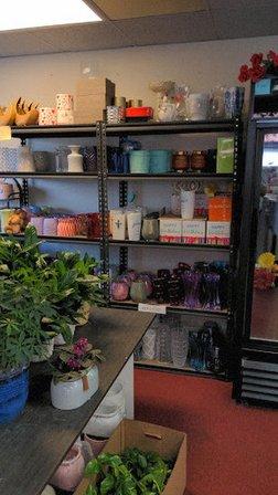 Bundle of Roses flower shop