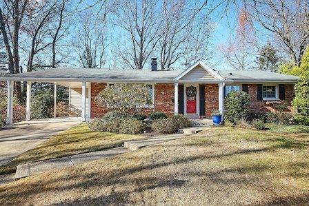 Jamie DeSimone | Realtor | Homes for All Team | Keller Williams Capital Properties