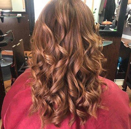 VICTORIA STATION SALON