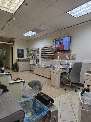 C & H Nail Spa