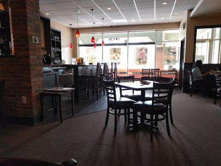 Sortrel Thai Restaurant & Bar