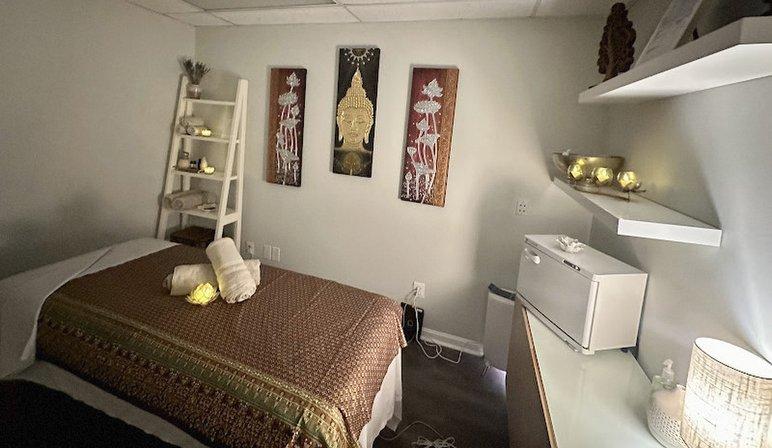 Healing therapeutic spa massage & body work