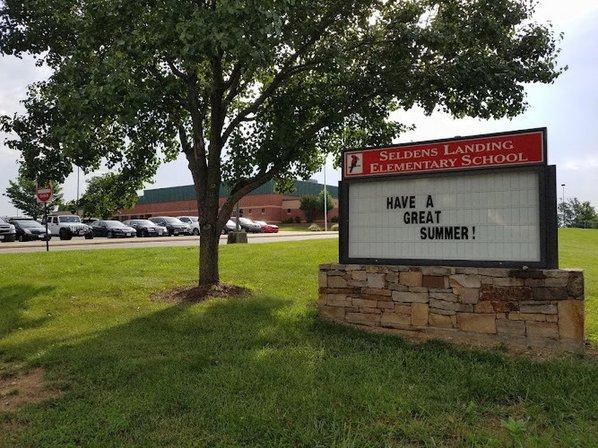 Seldens Landing Elementary School
