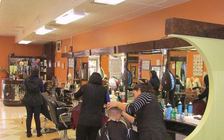 Yolanda's hair salon