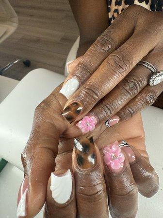 Intown Nail Design
