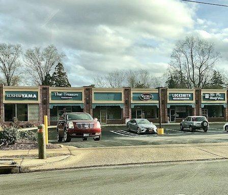 Jades Shopping Center