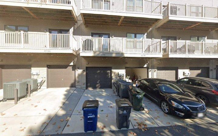One Loudoun Condominiums