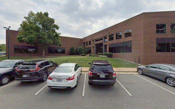 Sullyfield Commerce Center