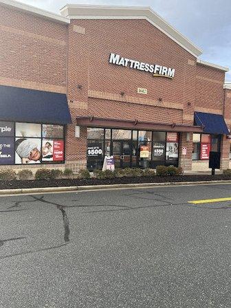 Mattress Firm Outlet - Village at Leesburg