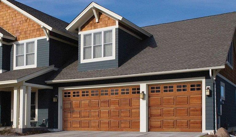 Adam Garage Door