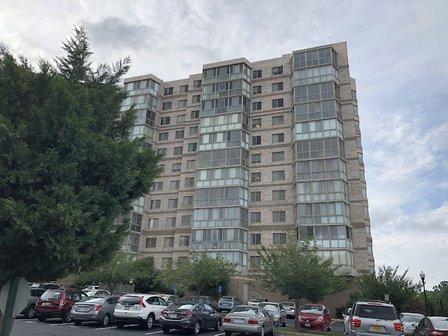Potomac Ridge At Lansdowne Woods Condominium