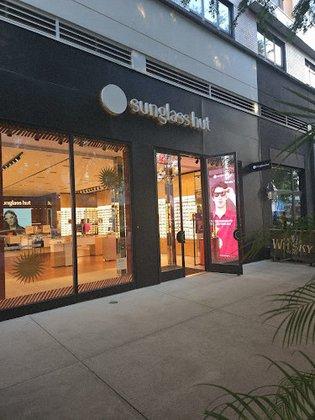 Sunglass Hut