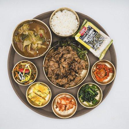 Baek Ban Korean Restaurant (백반)