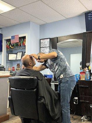Mostafa’s barber and beauty salon. صالون مصطفى للحلاقة و التجميل