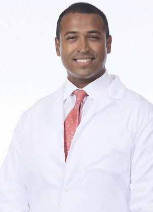 Dr. Raqeeb Haque MD