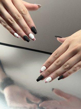 Aniston Nail Spa