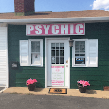 Psychic Consultant Dina