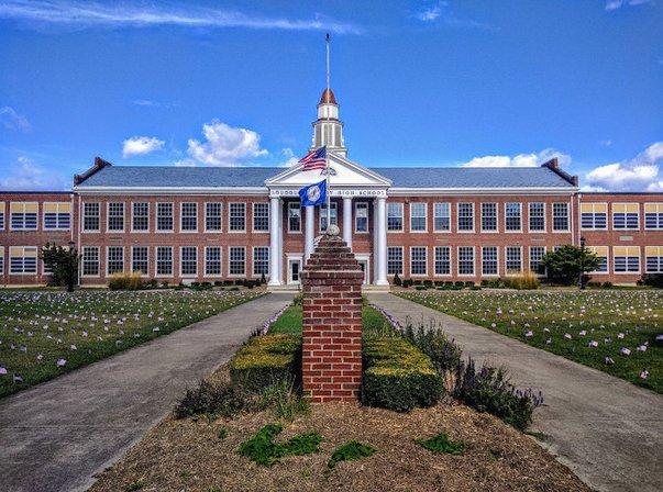 Loudoun County High School