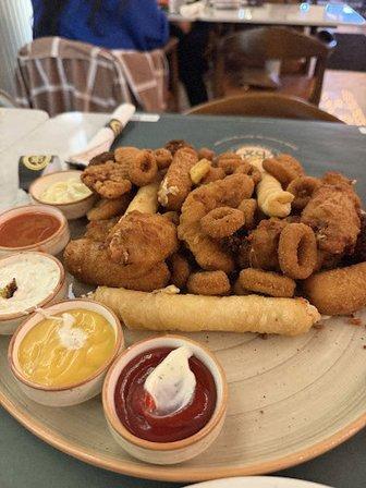 Moda Cafe & Restaurant